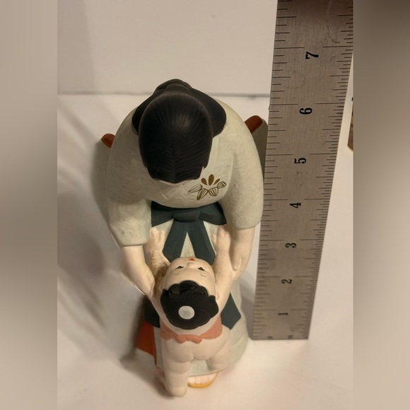 Kamakura Mother and Child Figurine Hamilton Collection #404 Signed Made In Japan - Picture 5 of 8